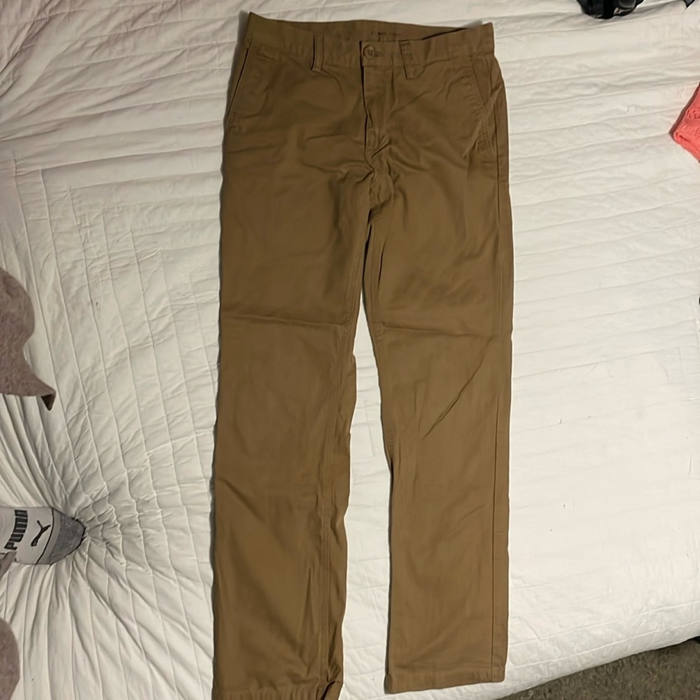 Old Navy men’s 29 x 32 straight leg, 100% cotton trouser